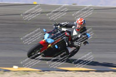 media/Nov-06-2023-Moto Forza (Mon) [[ce023d0744]]/4-Beginner Group/Session 2 (Bowl Tight Speed)/